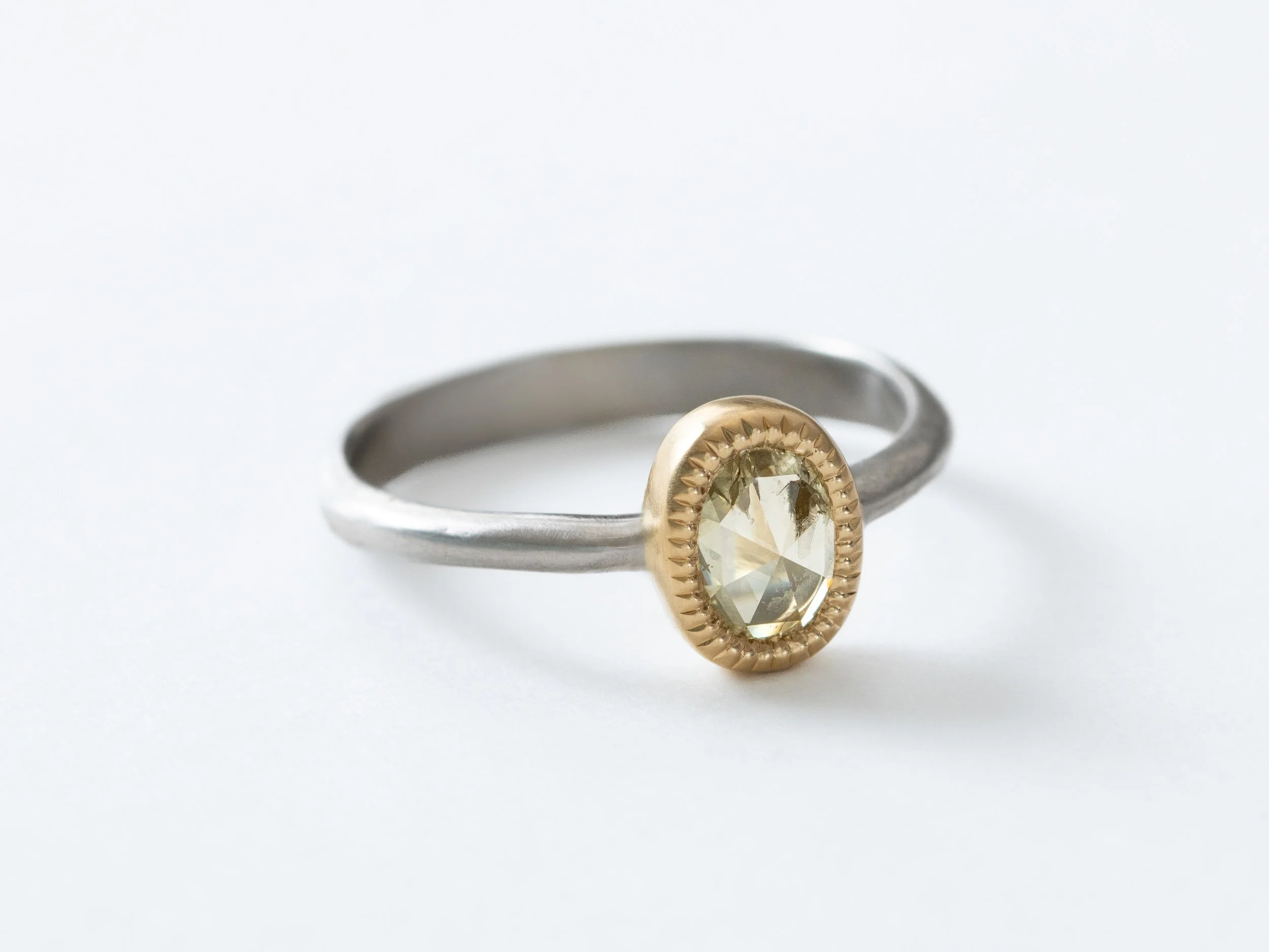 03 / ローズカットダイヤモンドリング