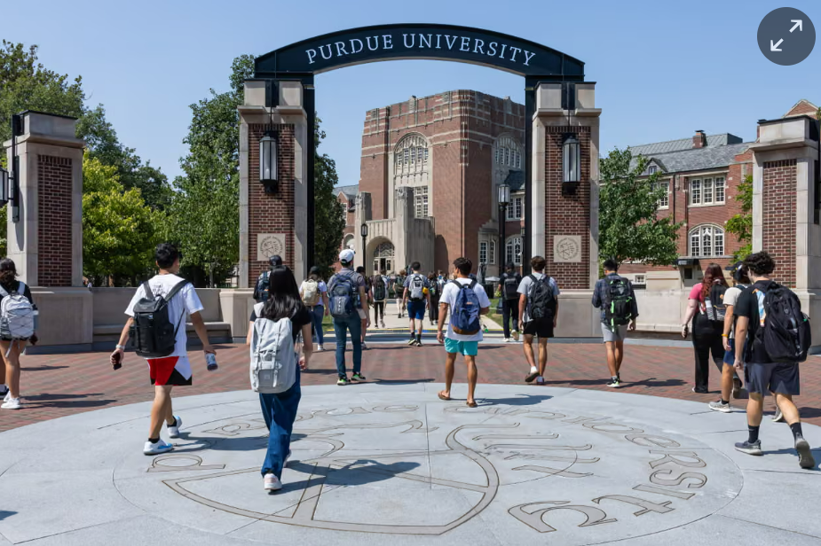 THE GUARDIAN | Amid Trump crackdown on Chinese students, one US university appears to block them altogether