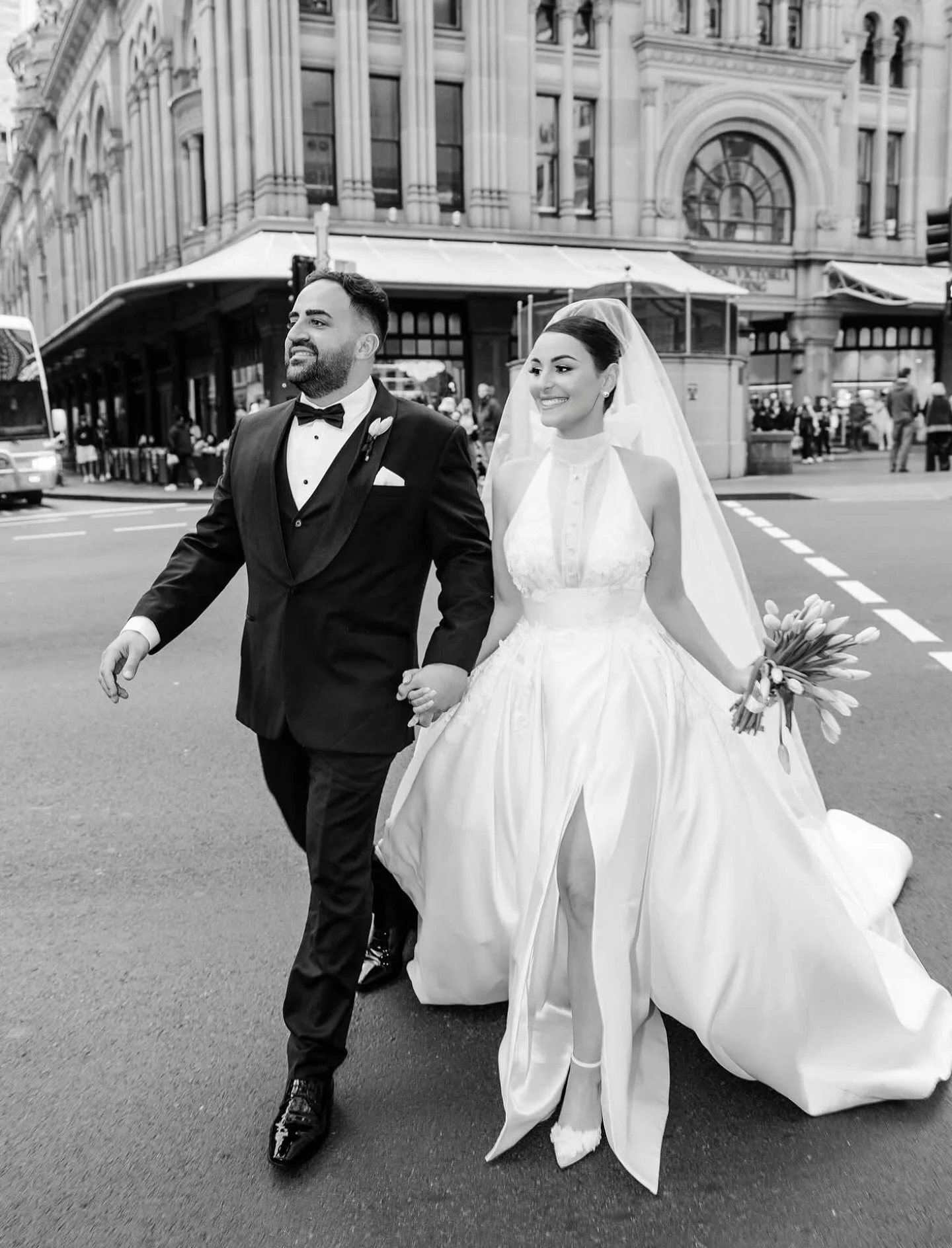 perfect 

{Peita &amp; Micheal} 

📸 @tone_image 
🌷me 

#sydneyweddings #bridalbouquets #tulips
