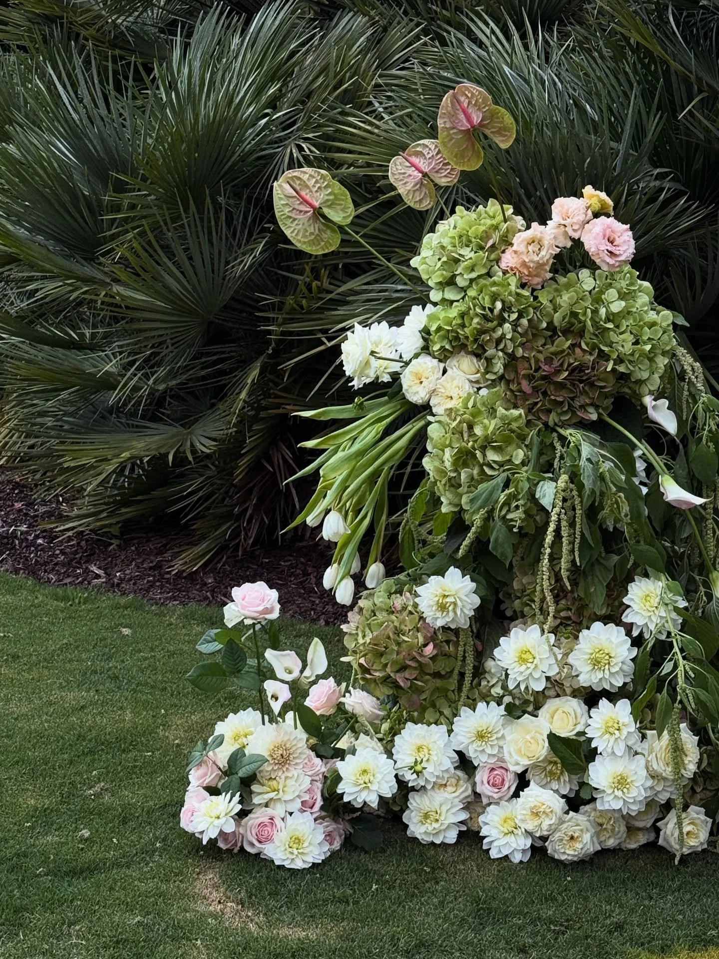a ceremony 

{for Stephanie &amp; William} {a recent fave} 

#sydneyweddings #gardenweddings