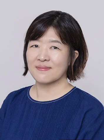 Una Jeong 정은화