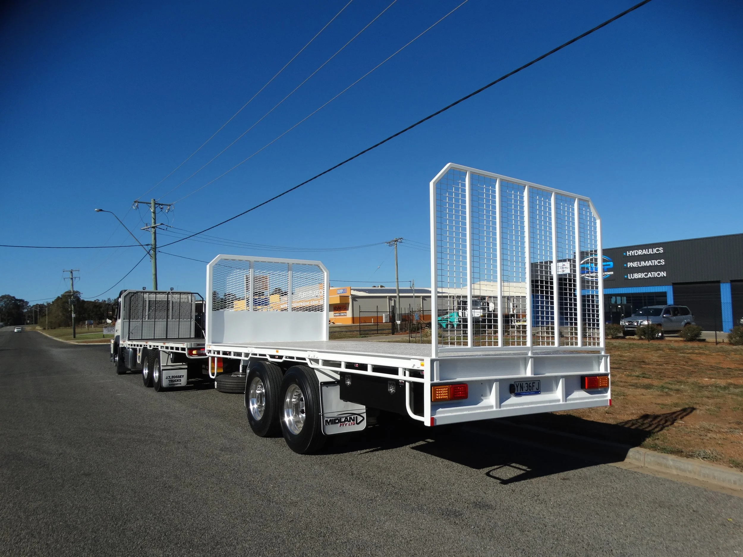 Beekeeper Trailers | Trailers for Beekeepers — Midland