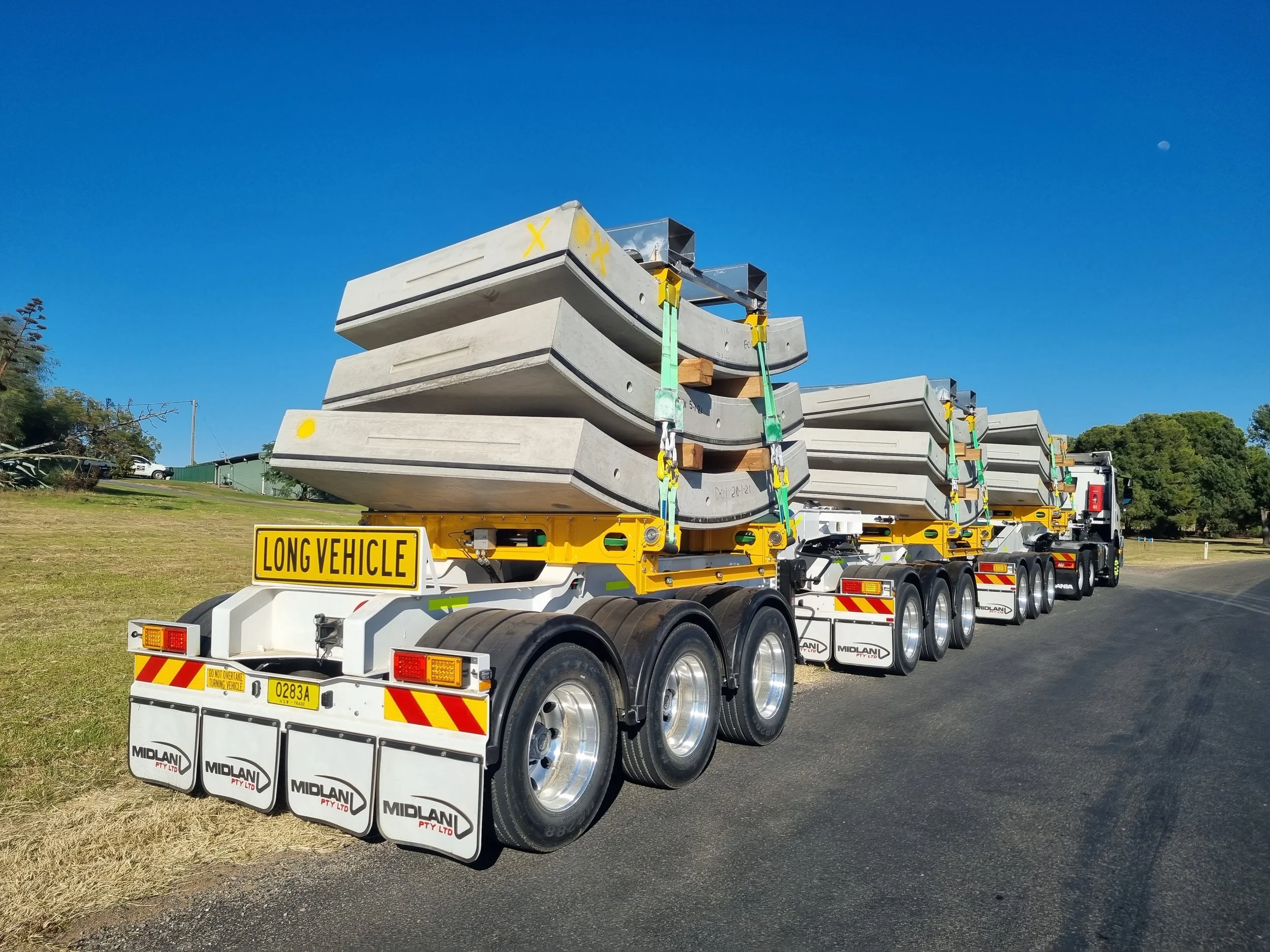 PBS Combination Trailers