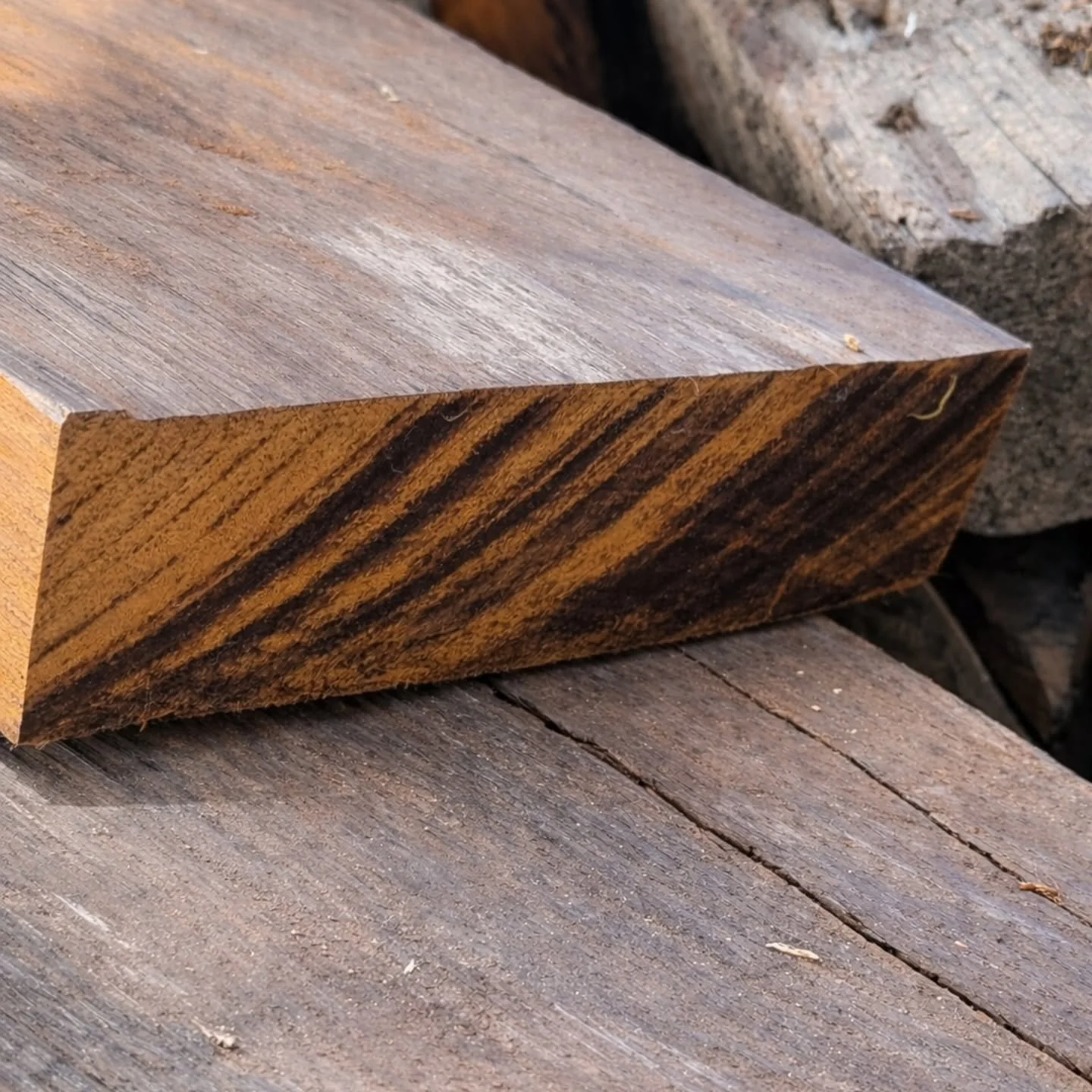 Most people see a pattern. This is history.

Ironwood grain this tight only comes from decades of slow growth and real exposure.
You don&rsquo;t recreate it. You inherit it.

Reclaimed ulin doesn&rsquo;t just perform better &mdash; it shows it.

DM u