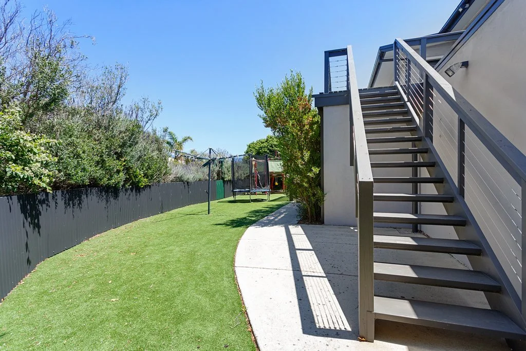 27 Alexander WEB-14.jpg