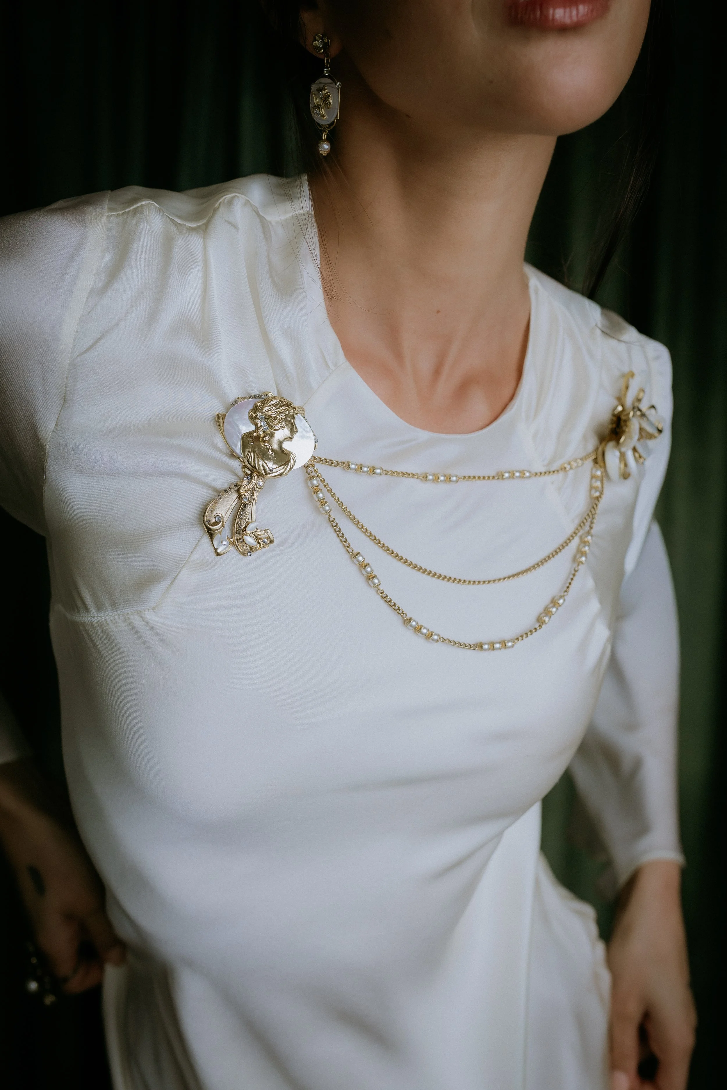 BROOCH 27-02-AG ARVIELLE.jpg