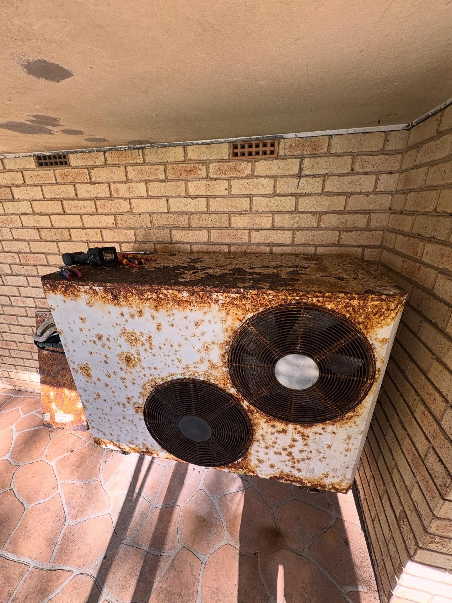 The classic&hellip; Out with the OLD in with the NEW!
@daikinaustralia