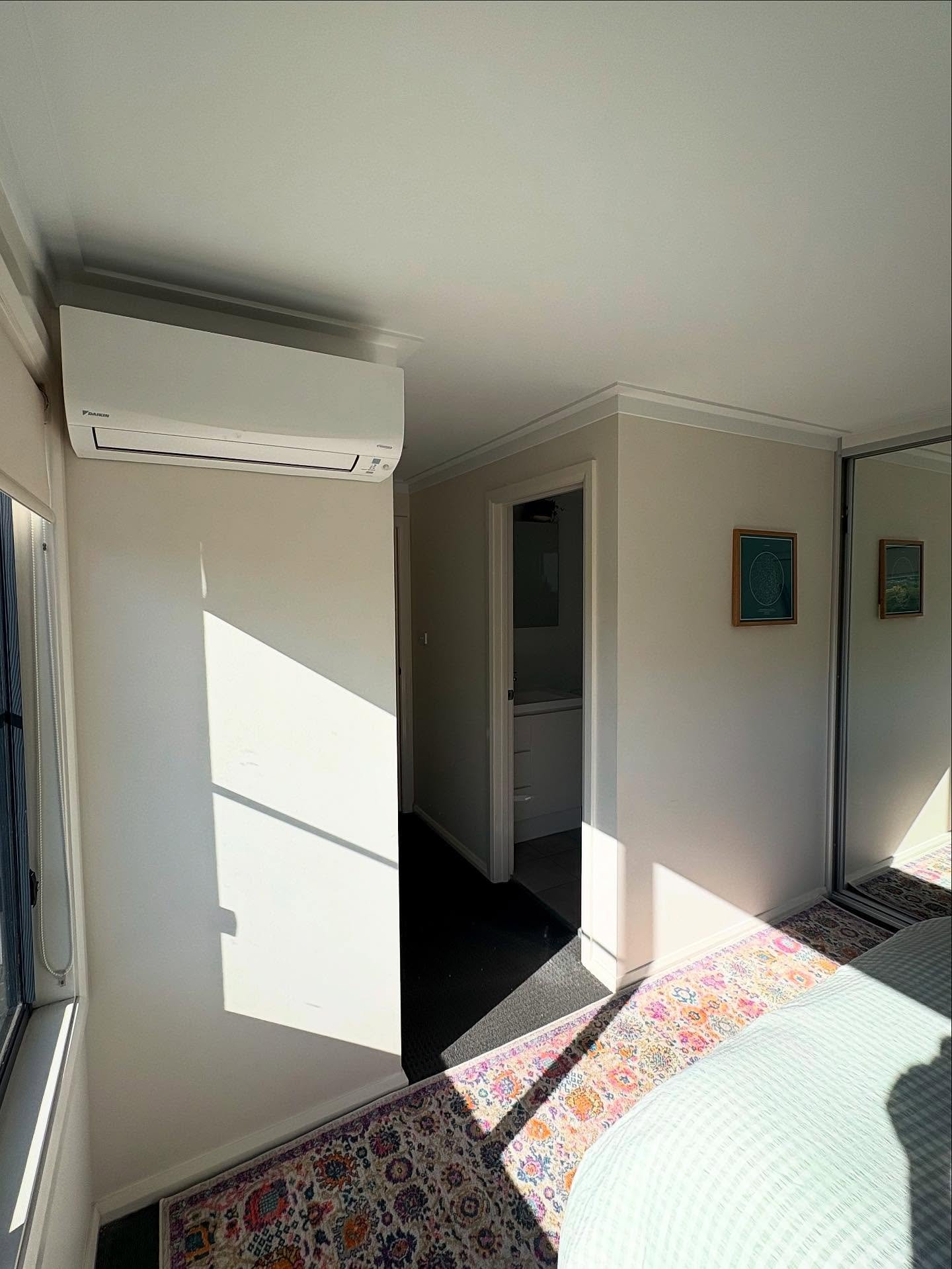 ☀️❄️Quick set of Daikin Cora split system&rsquo;s both 3.5KW reverse cycle! ❄️☀️
Great to see people turning to the reverse cycle systems for not only cooling but heating as-well 

Call us today! 
📞 0466813088
📧 Liam@bluewrenair.com.au