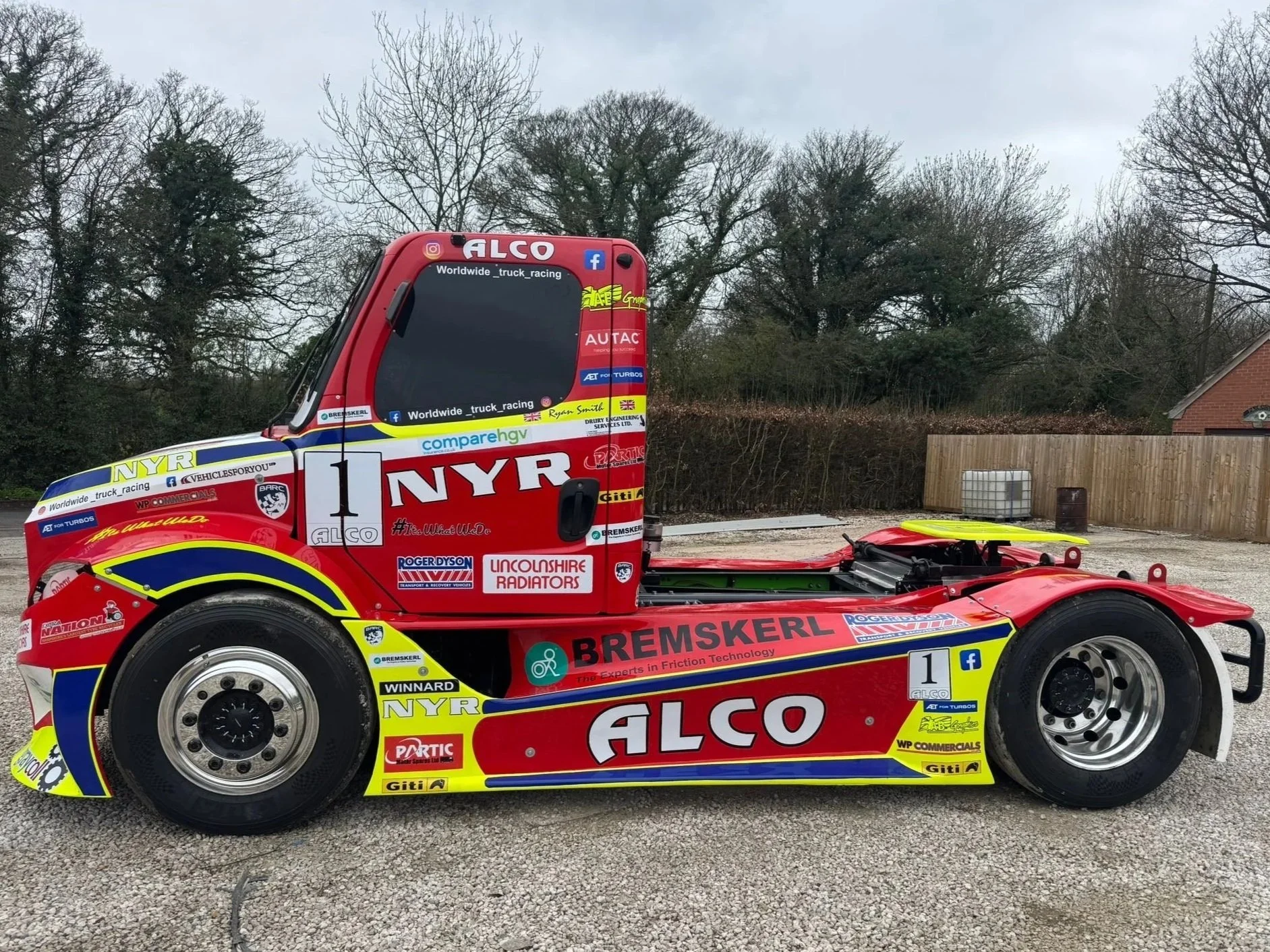 Autac Sponsors British Truck Racing Champion Ryan Smith for the 2026 Season