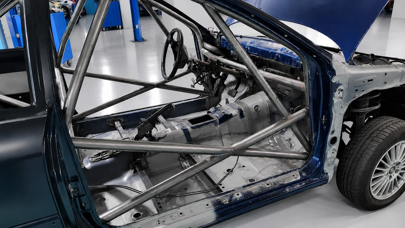 SUBARU WRC P2000 PROJECT ROLL CAGE