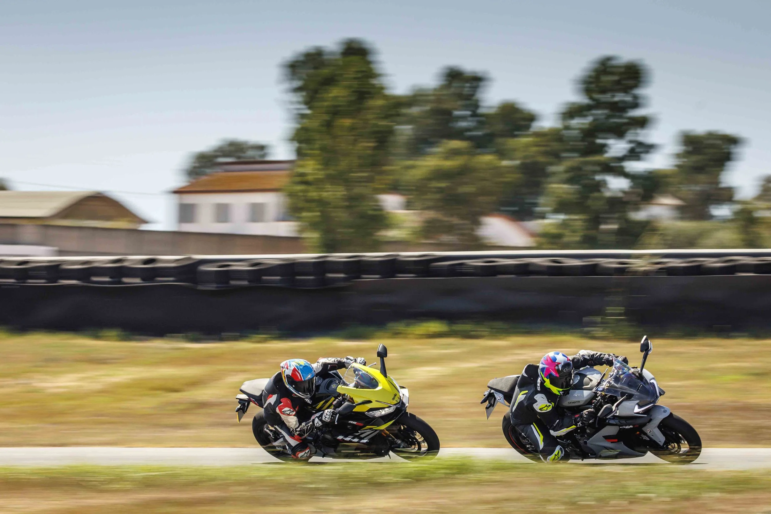 BridgestoneSupersportsTest_2026_web_021.JPG