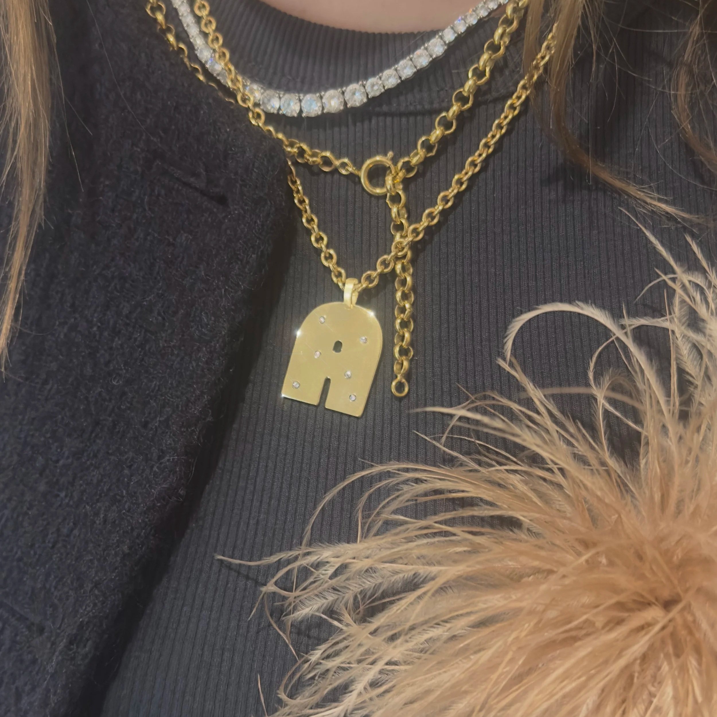 pend+on+neck+.jpg