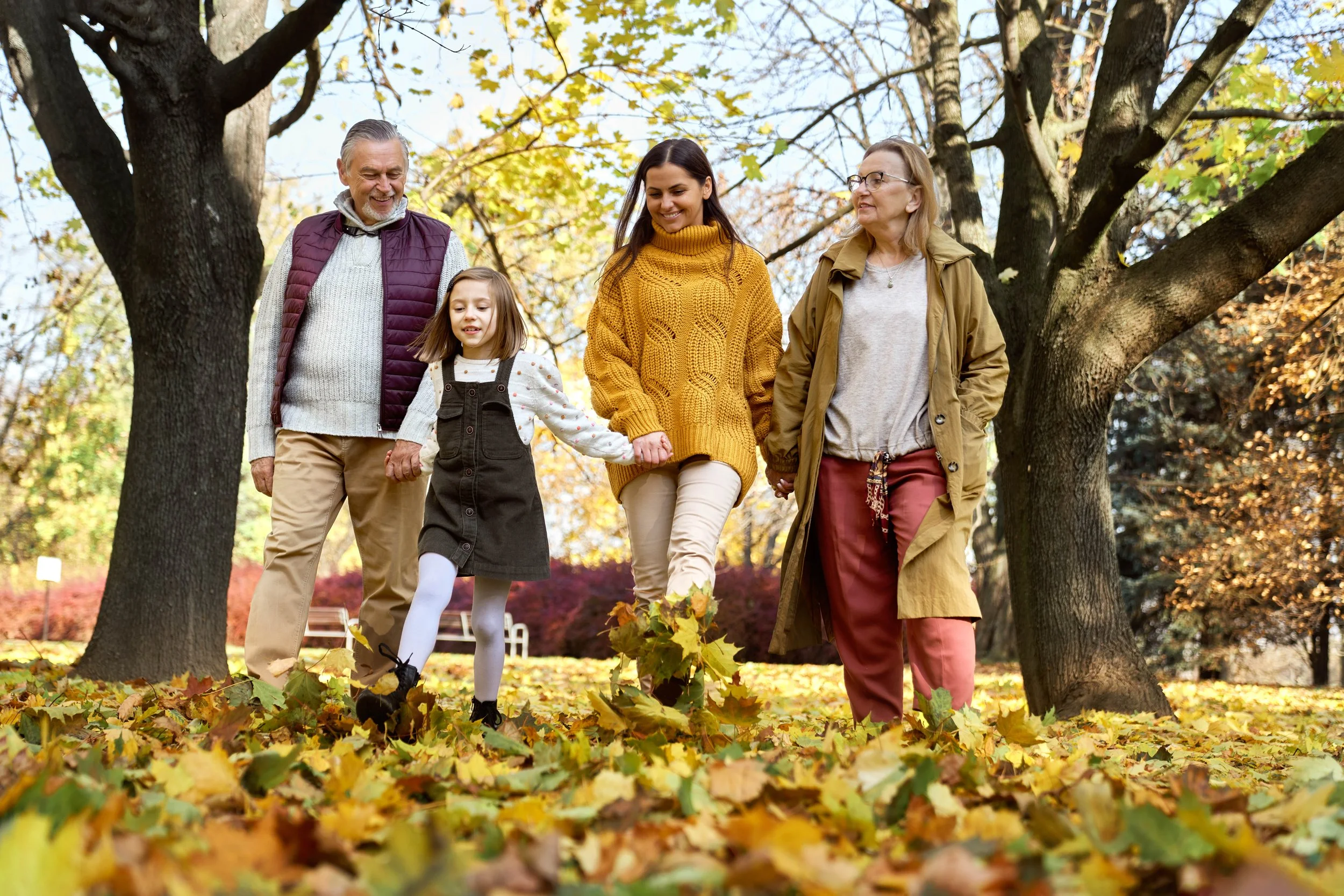 family-walking-at-the-park-in-autumn-2022-08-15-18-58-21-utc.jpg