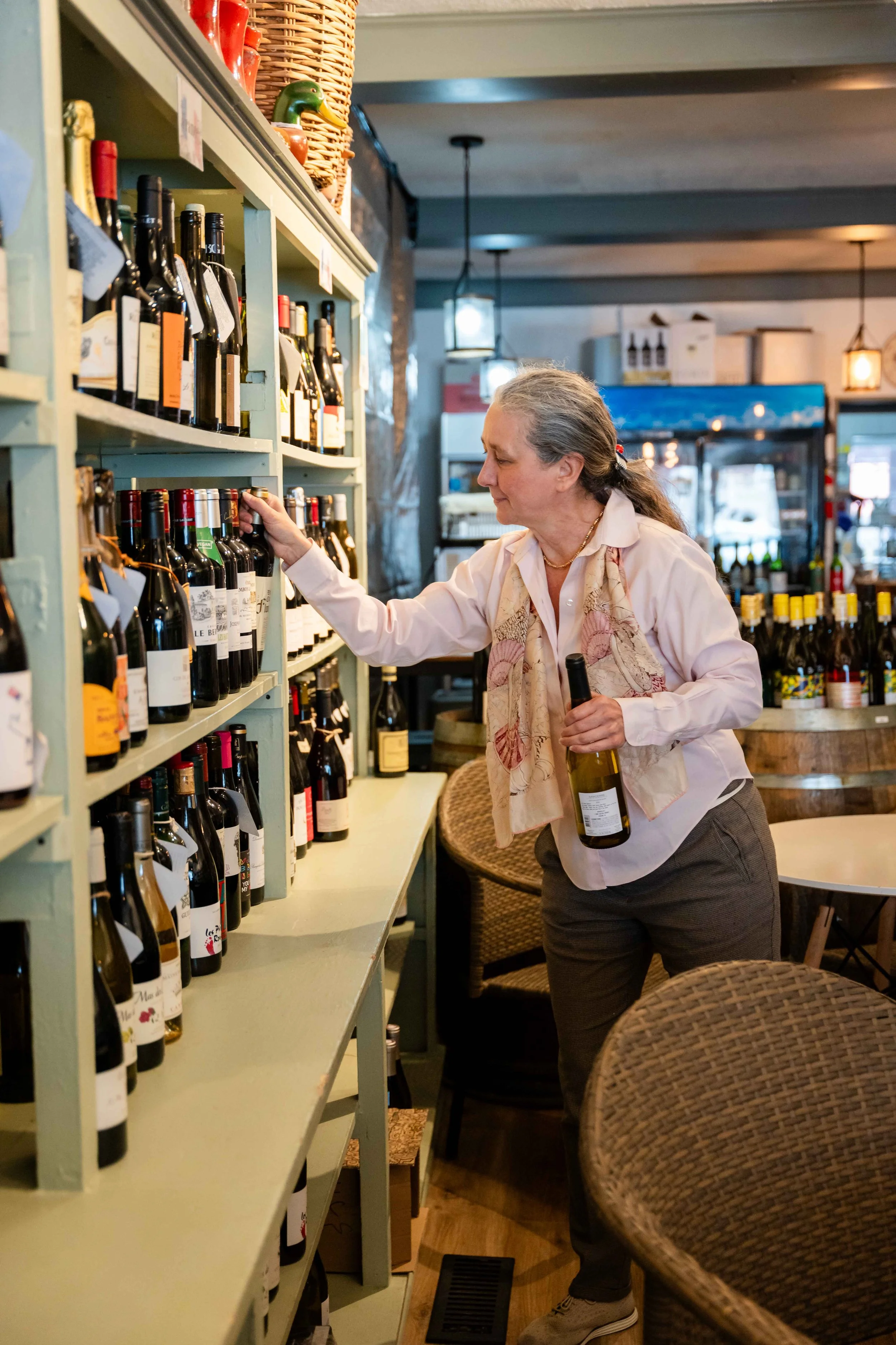 october-grace-media-moxie-towns-accordia-wine-bar-staunton-va-14.jpg