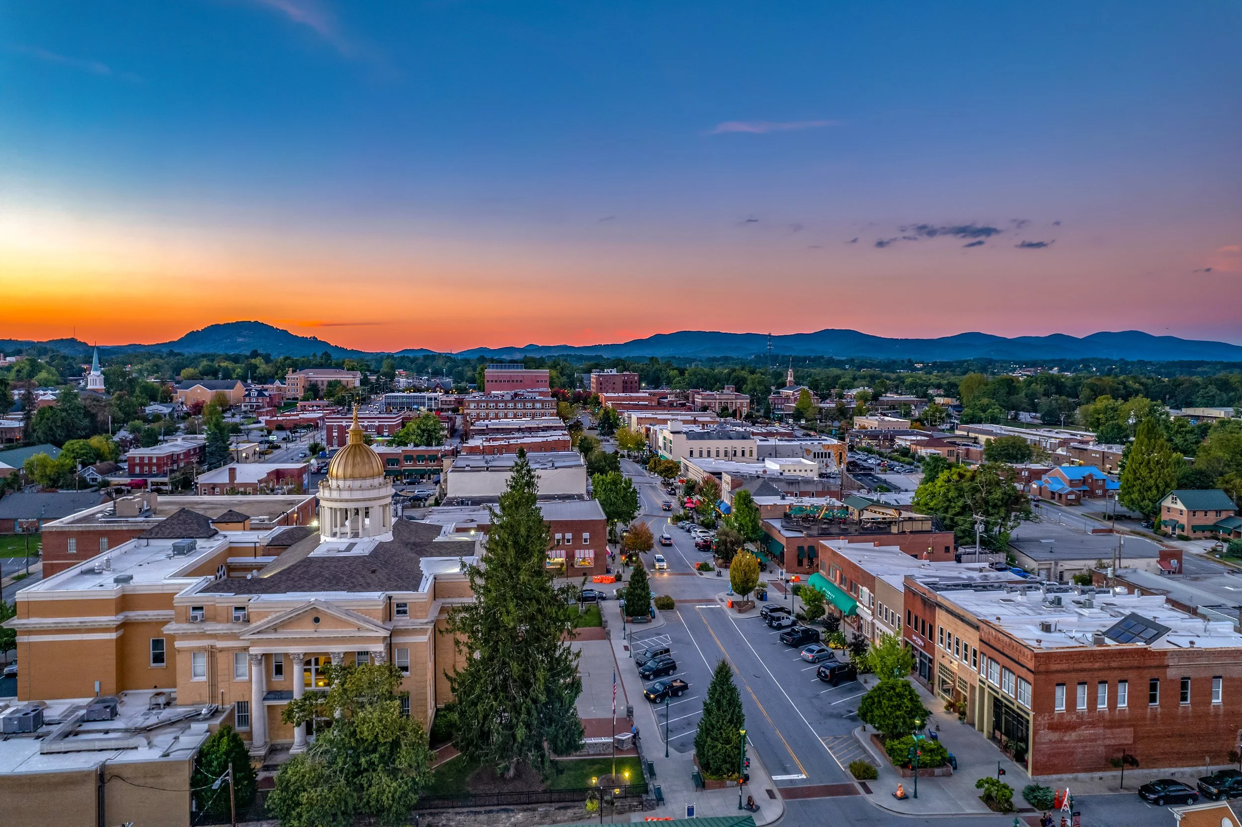 Skyline at sunset of Hendersonville NC