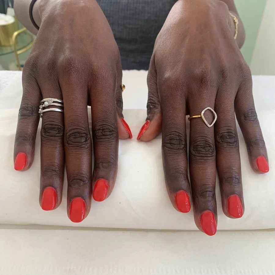 nails red.jpg
