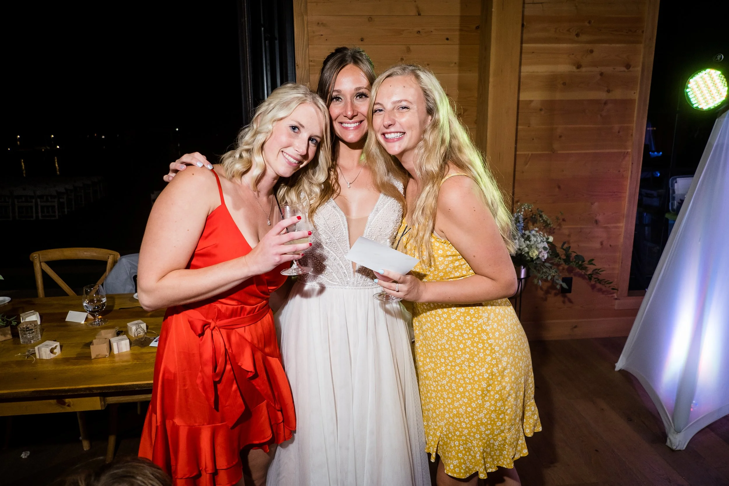 113-Kniley-Photography--The-Lake-House-on-Canandaigua-Wedding-Venue-Picture-1645.jpg