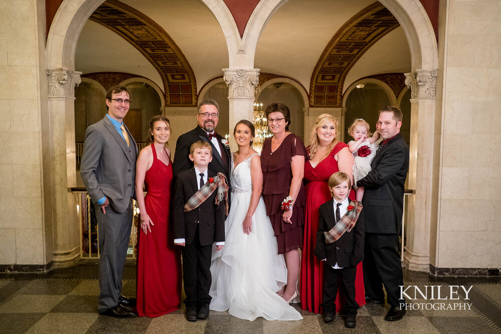 20-Statler-City-family-picture-balcony-Buffalo-NY-Wedding-Photography.jpg