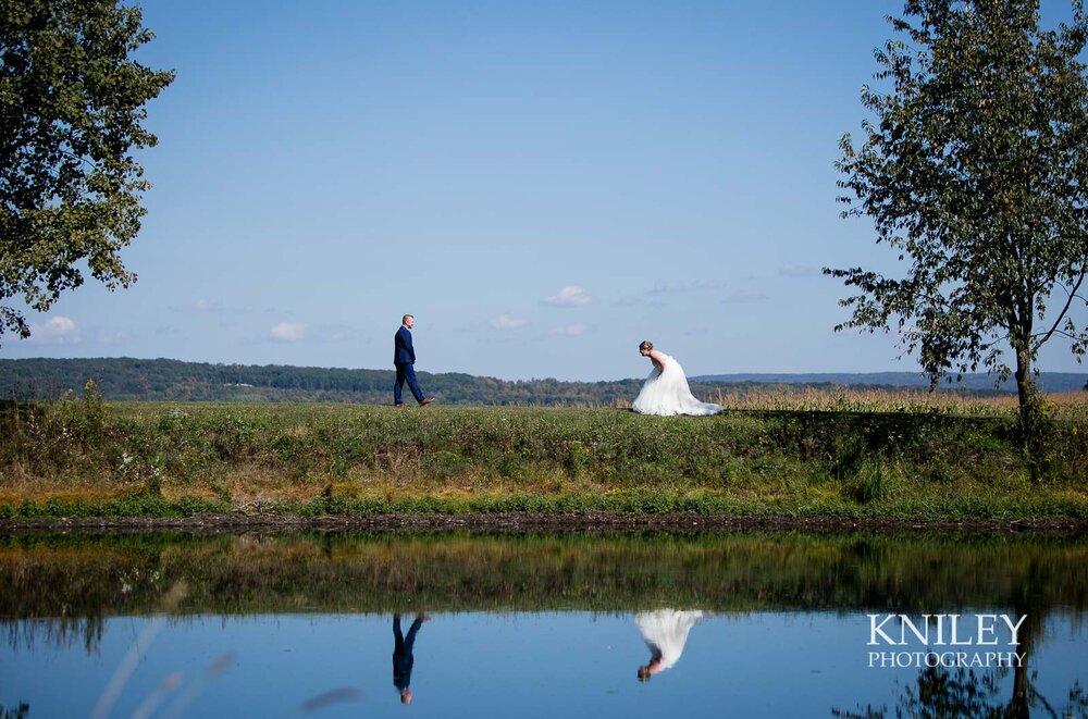 22-Double-M-Schuster-Wedding-Barn-Rochester-NY-Wedding-Photography.jpg