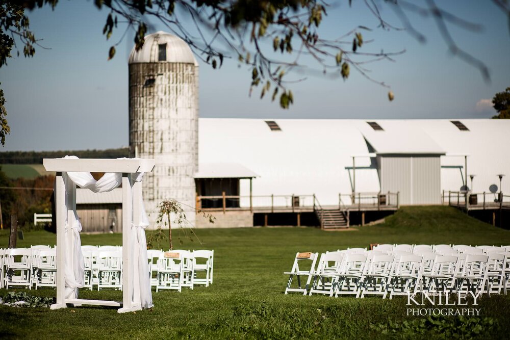 40-Double-M-Schuster-Wedding-Barn-Rochester-NY-Wedding-Photography.jpg