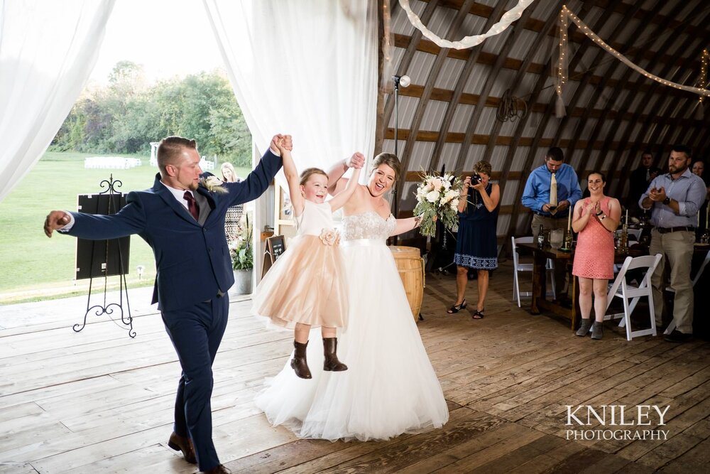 43-Double-M-Schuster-Wedding-Barn-Rochester-NY-Wedding-Photography.jpg