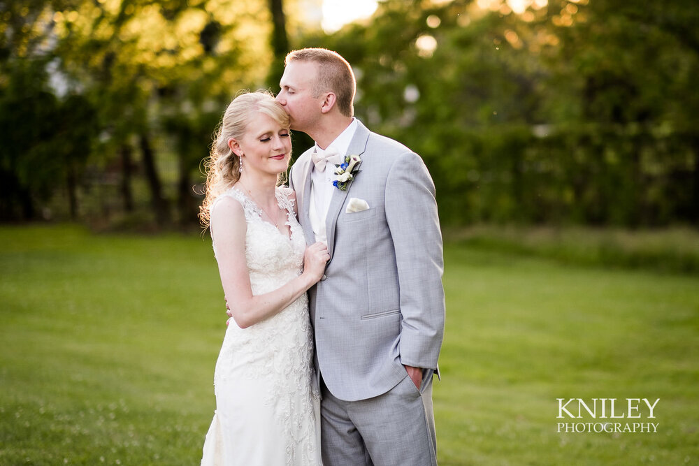 55-Belhurst-Castle-Geneva-NY-Sunset-Wedding-Photography.jpg