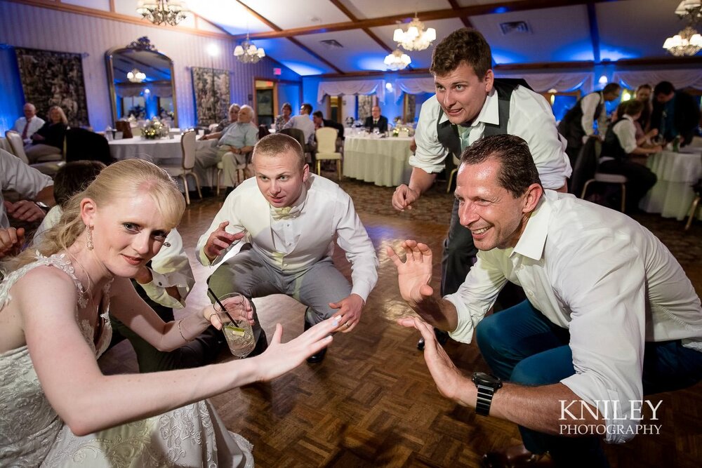 66-Belhurst-Castle-Geneva-NY-Wedding-Photography.jpg