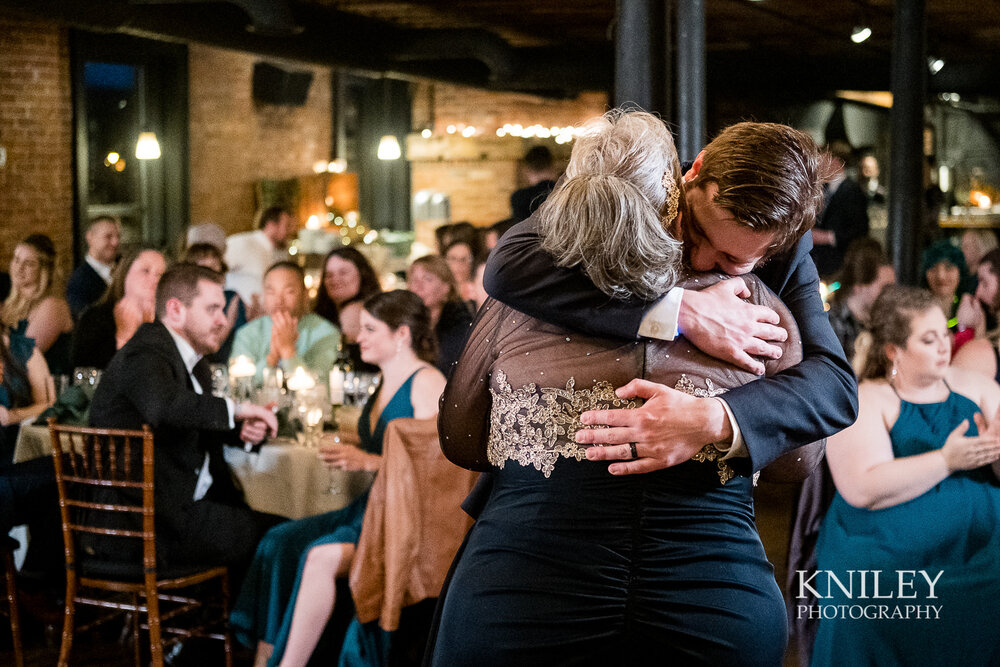 55-Pearl-St-Grill-Wedding-Reception-Buffalo-NY-Kniley-Photography.jpg