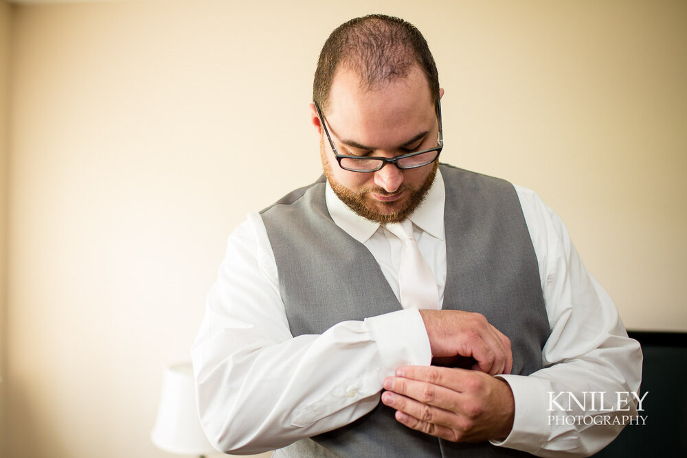 19-Rochester-NY-Wedding-Getting-Ready-Photography.jpg