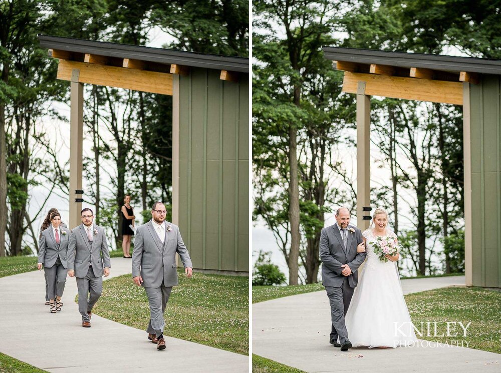 45-Lakefront-Lodge-Webster-NY-Wedding-Photography.jpg