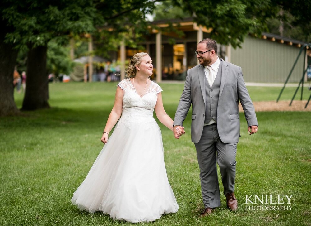 78a-Lakefront-Lodge-Webster-NY-Wedding-Photography.jpg