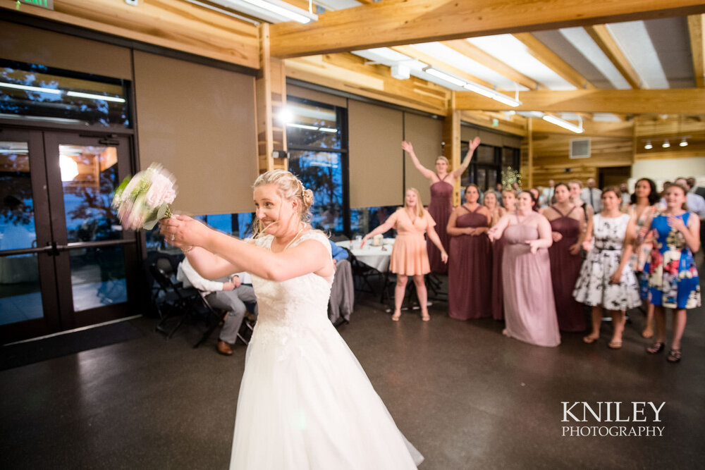 81-Lakefront-Lodge-Webster-NY-Wedding-Photography.jpg