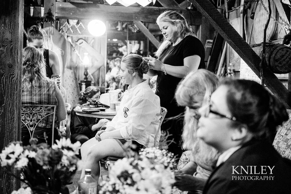 01-Jerris-Wadsworth-Wedding-Barn-Rochester-NY-Wedding-Photography.jpg