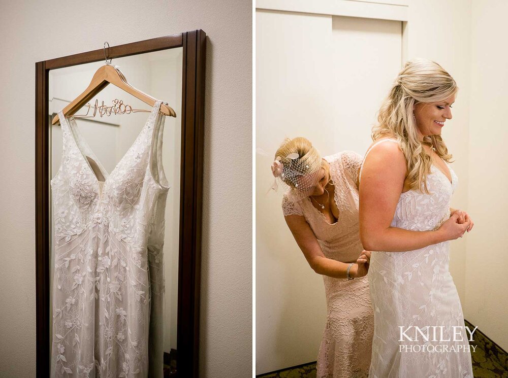 03-Hilton-Garden-Inn-Downtown-Wedding-Getting-Ready-Rochester-NY-Kniley-Photography.jpg