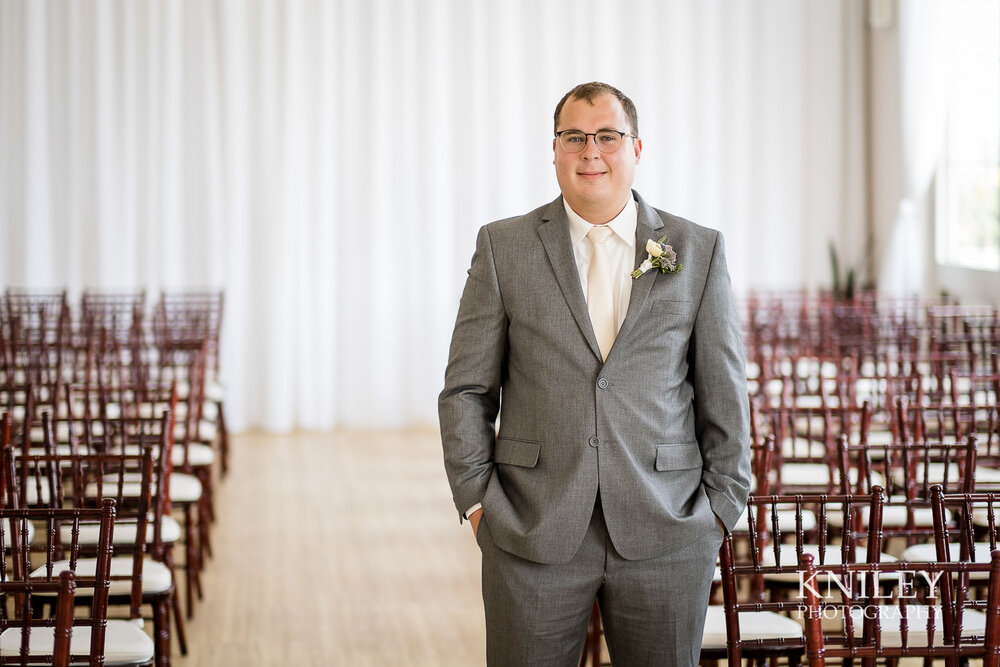 16-Arbor-at-the-Port-Rochester-NY-Wedding-Photography.jpg