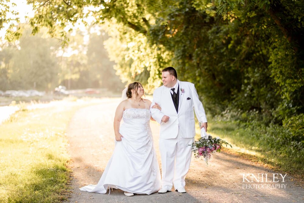 40-Burgandy-Basin-Wedding-Reception-Rochester-NY-Wedding-Photography.jpg