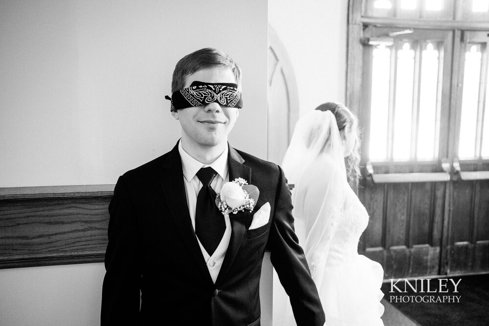 20-Belhurst-Castle-Finger-Lakes-Geneva-NY-Wedding-Photography.jpg