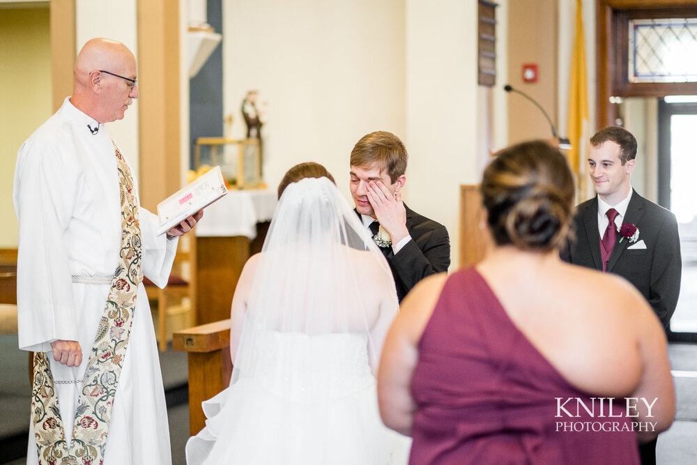 29-Belhurst-Castle-Finger-Lakes-Geneva-NY-Wedding-Photography.jpg