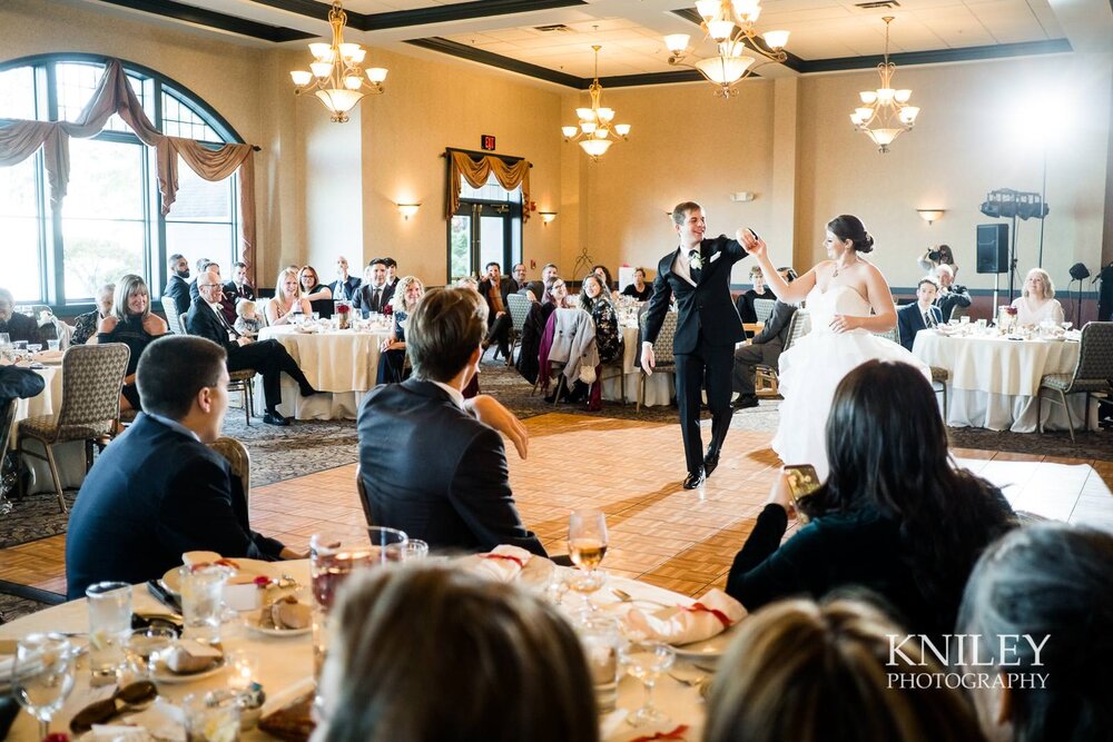 51-Belhurst-Castle-Finger-Lakes-Geneva-NY-Wedding-Photography.jpg