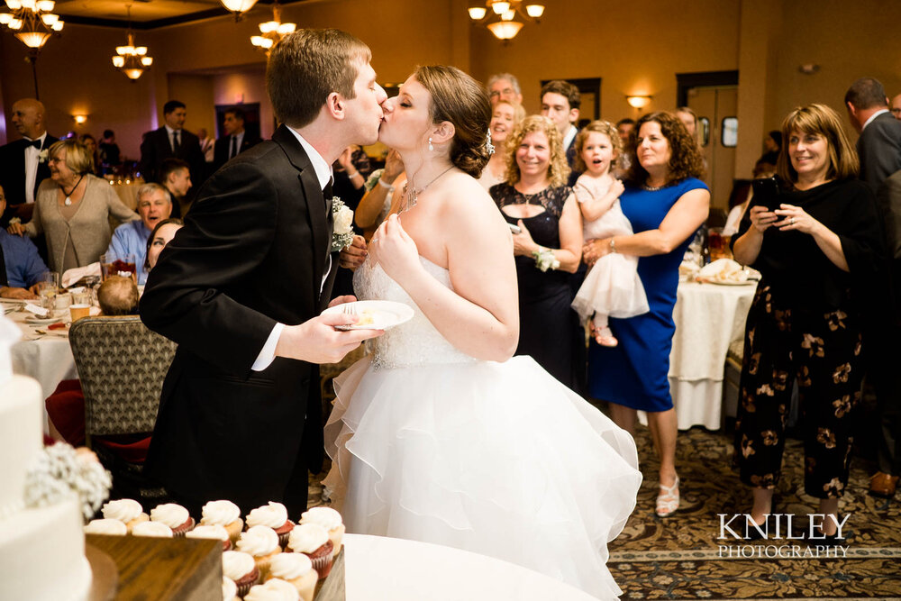 65-Belhurst-Castle-Finger-Lakes-Geneva-NY-Wedding-Photography.jpg