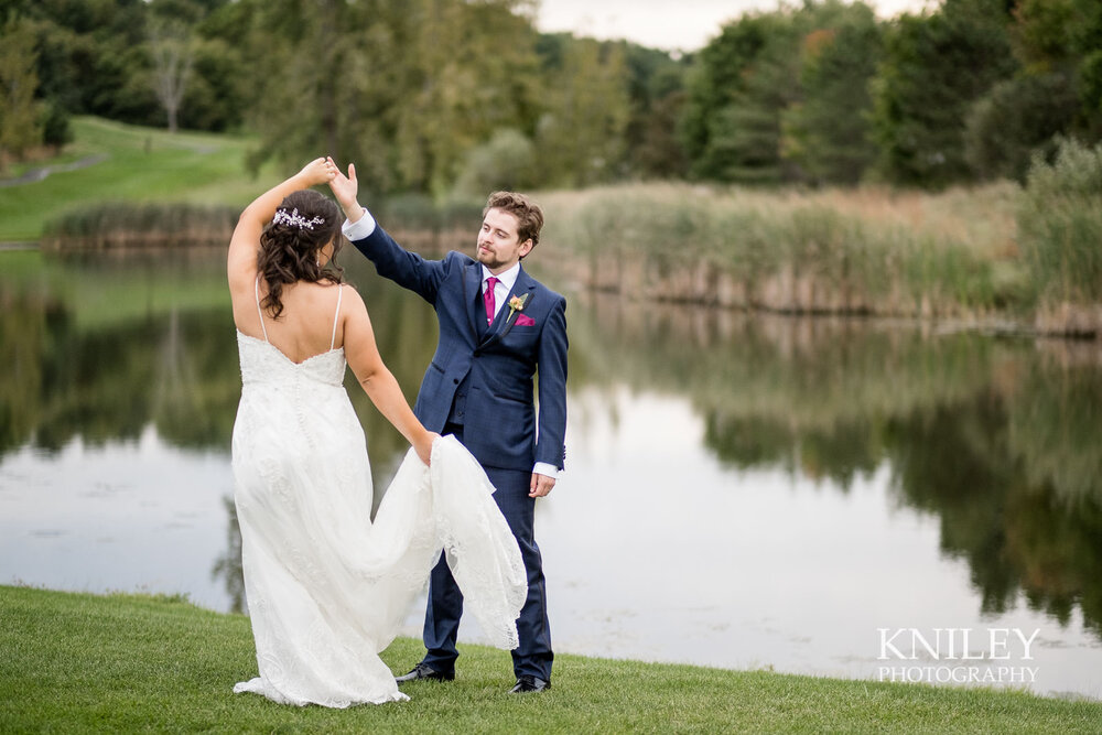 50-Ravenwood-Golf-Club-Rochester-NY-Wedding-Photography.jpg