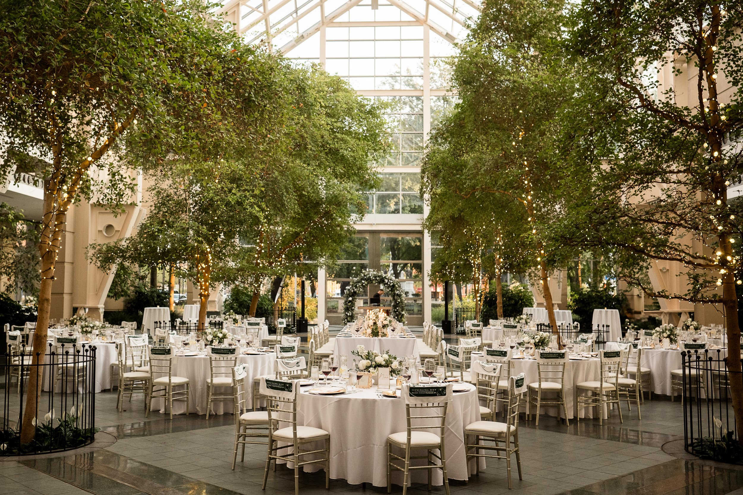 065-Kniley-Photography-The-Wintergarden-Wedding-Venue-Picture-5178.jpg