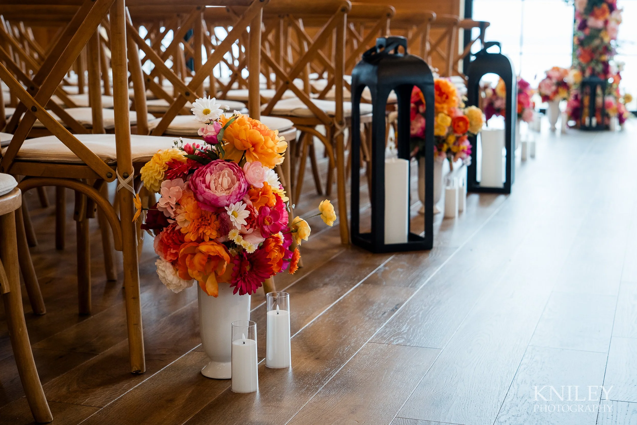 131-Kniley-Photography--The-Lake-House-on-Canandaigua-Wedding-Venue-Picture-4553.jpg