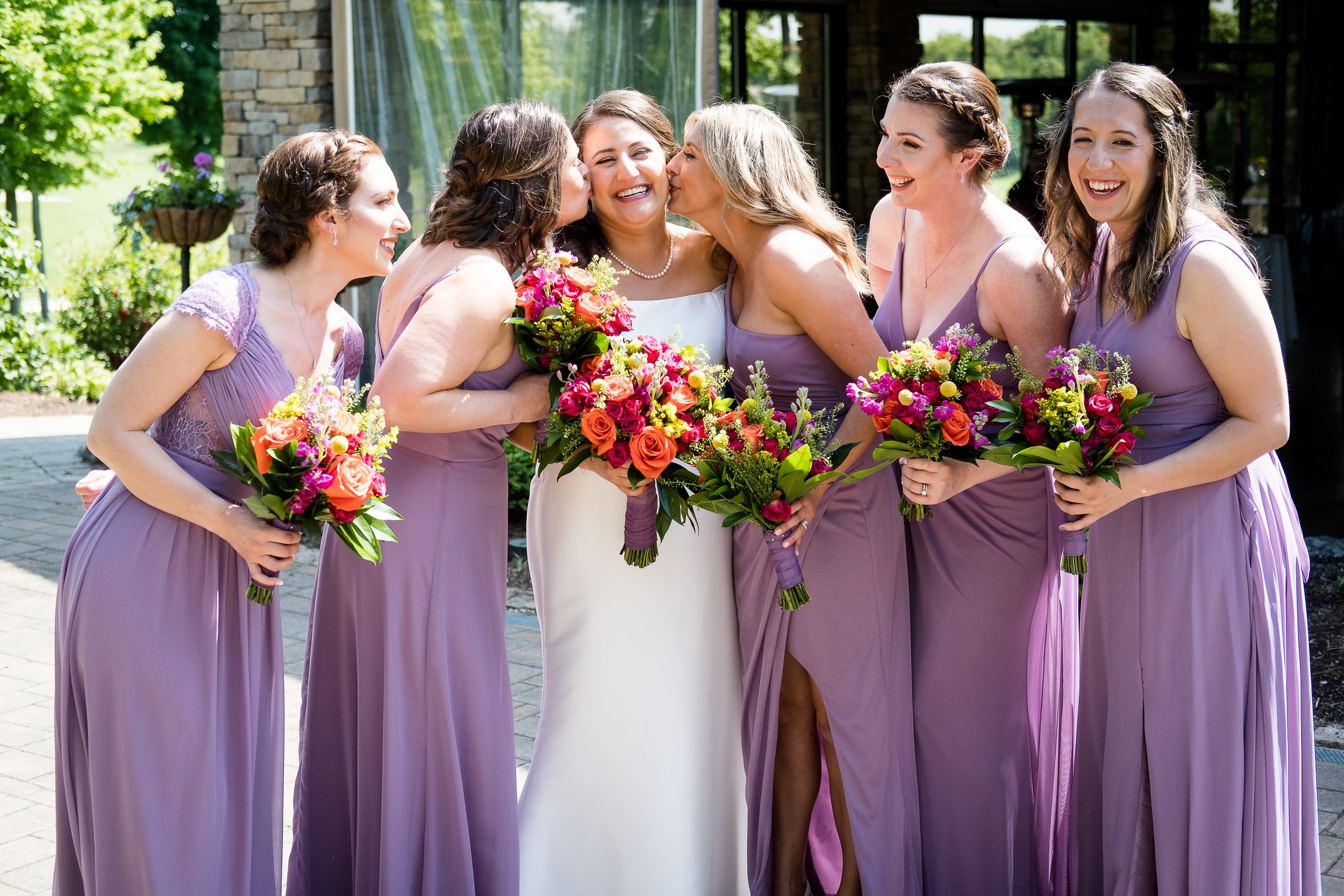 013-Kniley-Photography-Ravenwood-Golf-Club-Wedding-Venue-Picture-4107.jpg