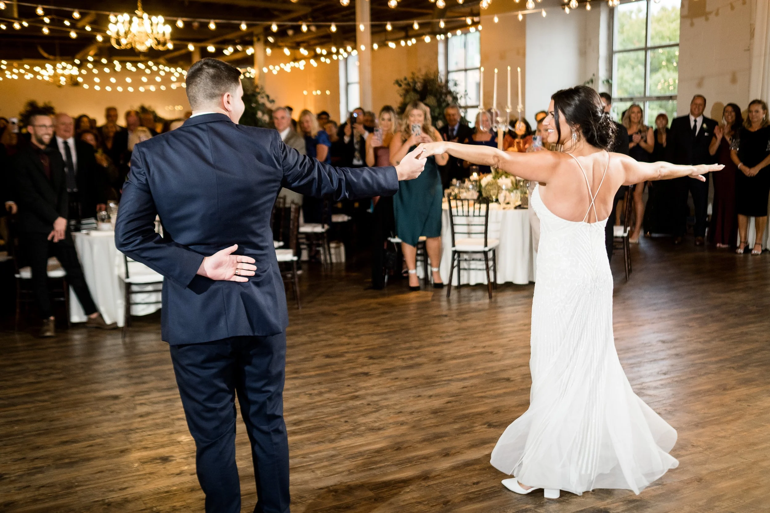 027-Kniley-Photography-Arbor-Loft-Wedding-Venue-Picture-0112.jpg