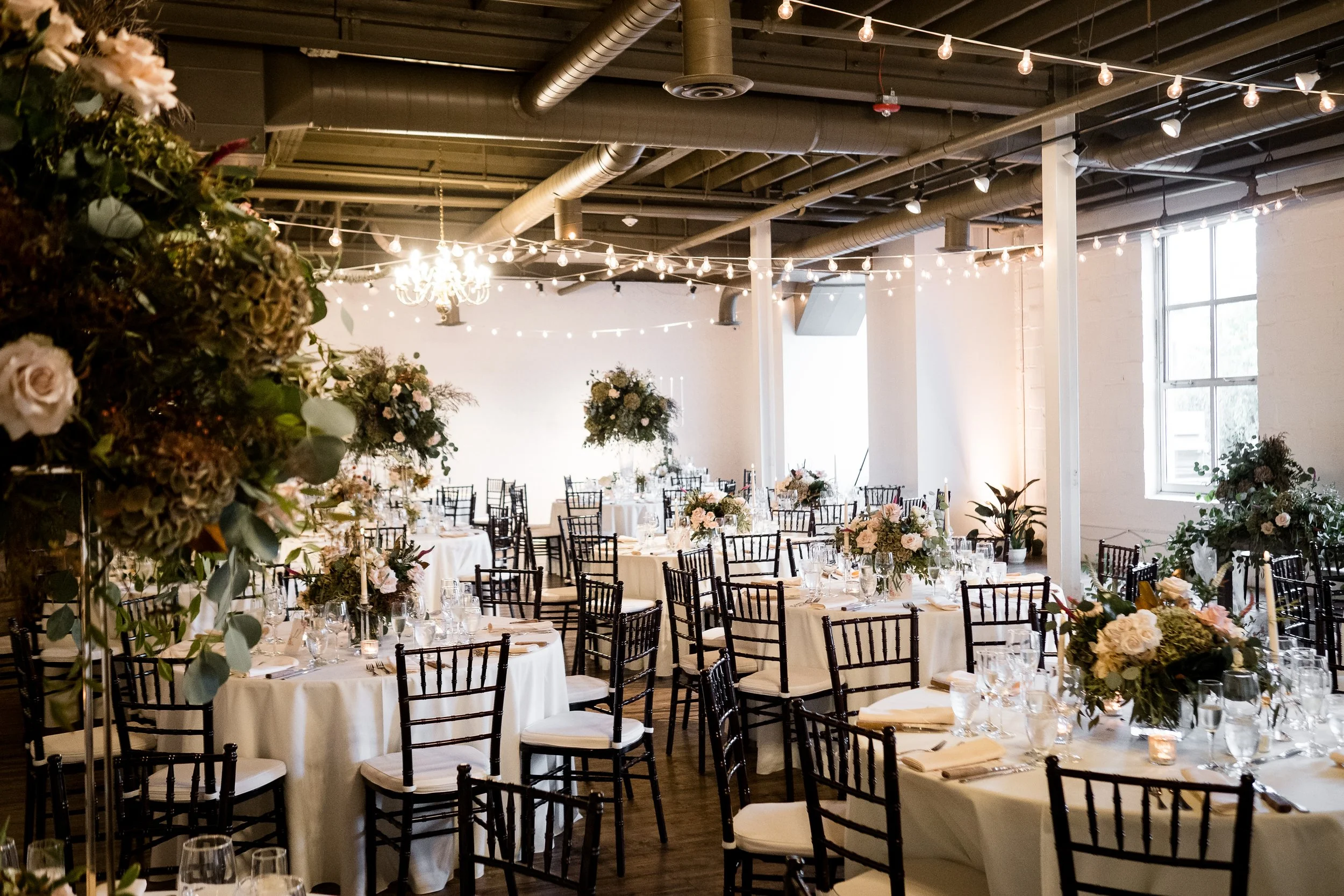 005-Kniley-Photography-Arbor-Loft-Wedding-Venue-Picture-9834.jpg