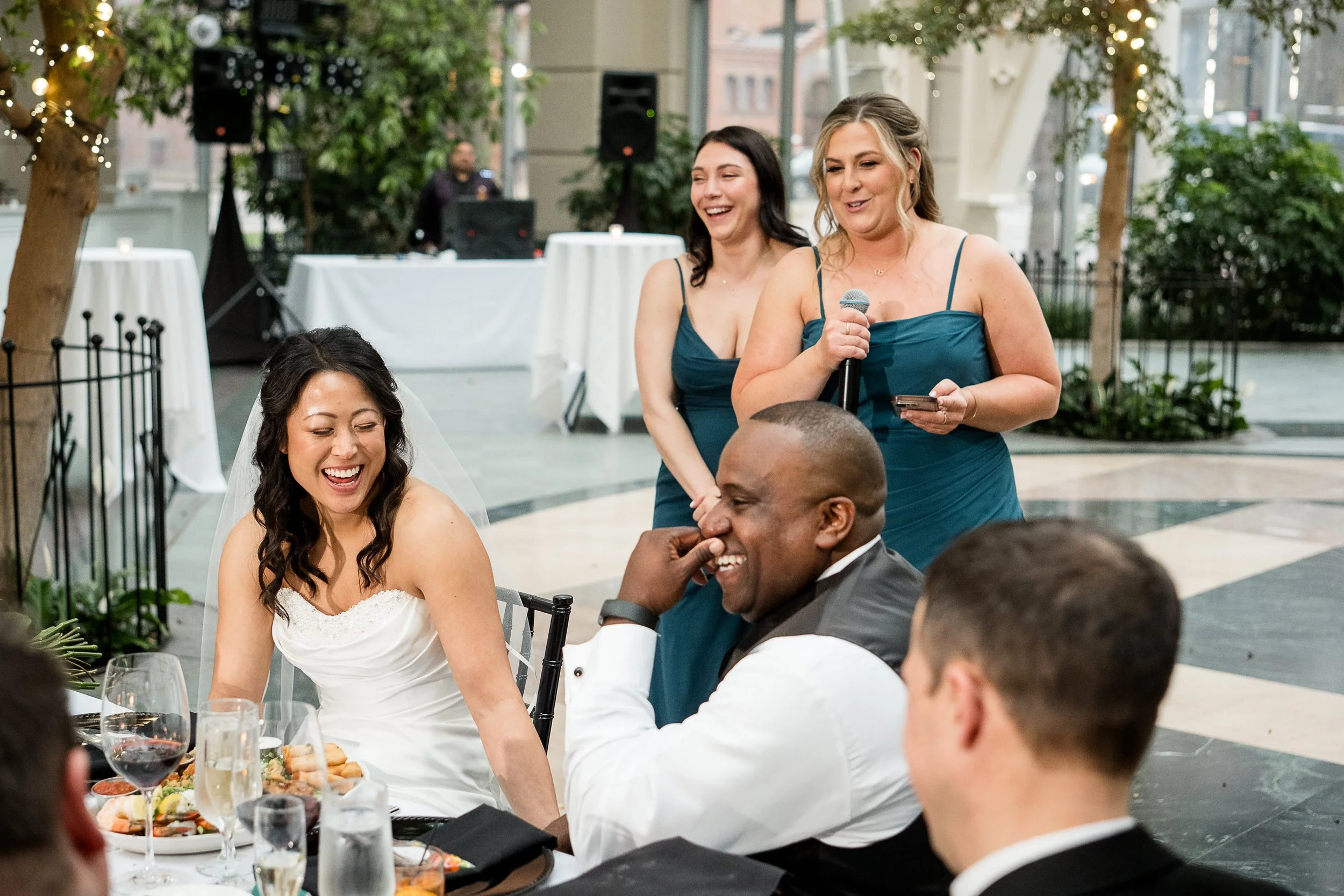 065-Kniley-Photography-The-Wintergarden-Wedding-Venue-Picture-0106.jpg