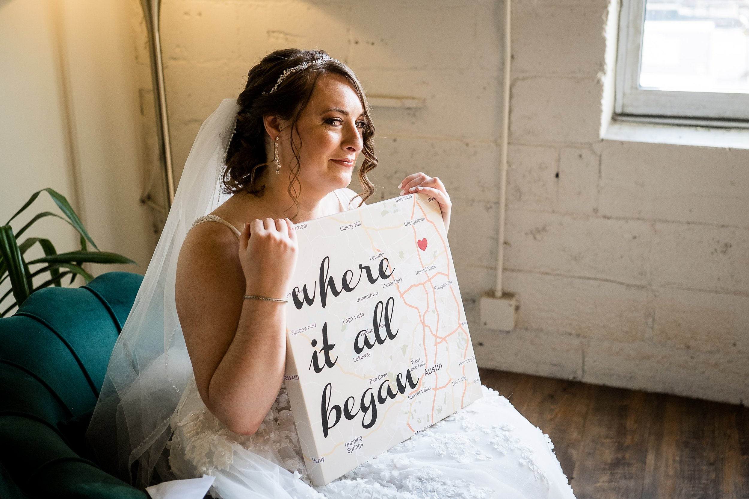 015-Kniley-Photography-Arbor-Loft-Wedding-Venue-Picture-0633.jpg