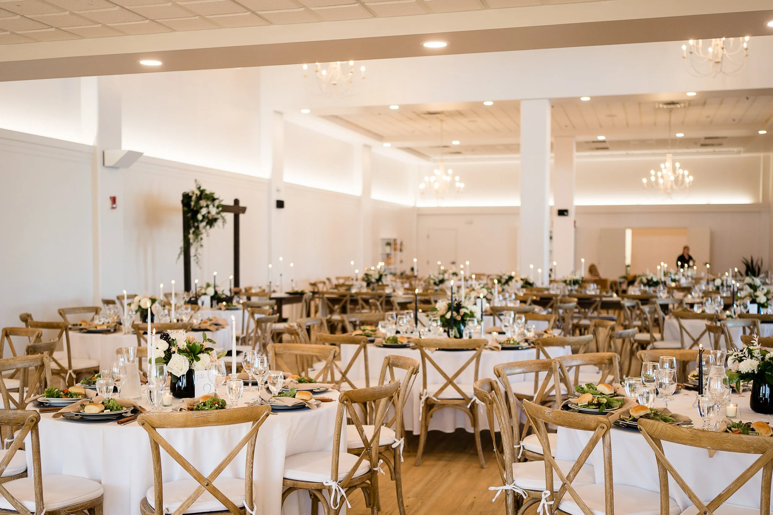 032-Kniley-Photography-Arbor-at-the-Port-Wedding-Venue-Picture-5136.jpg