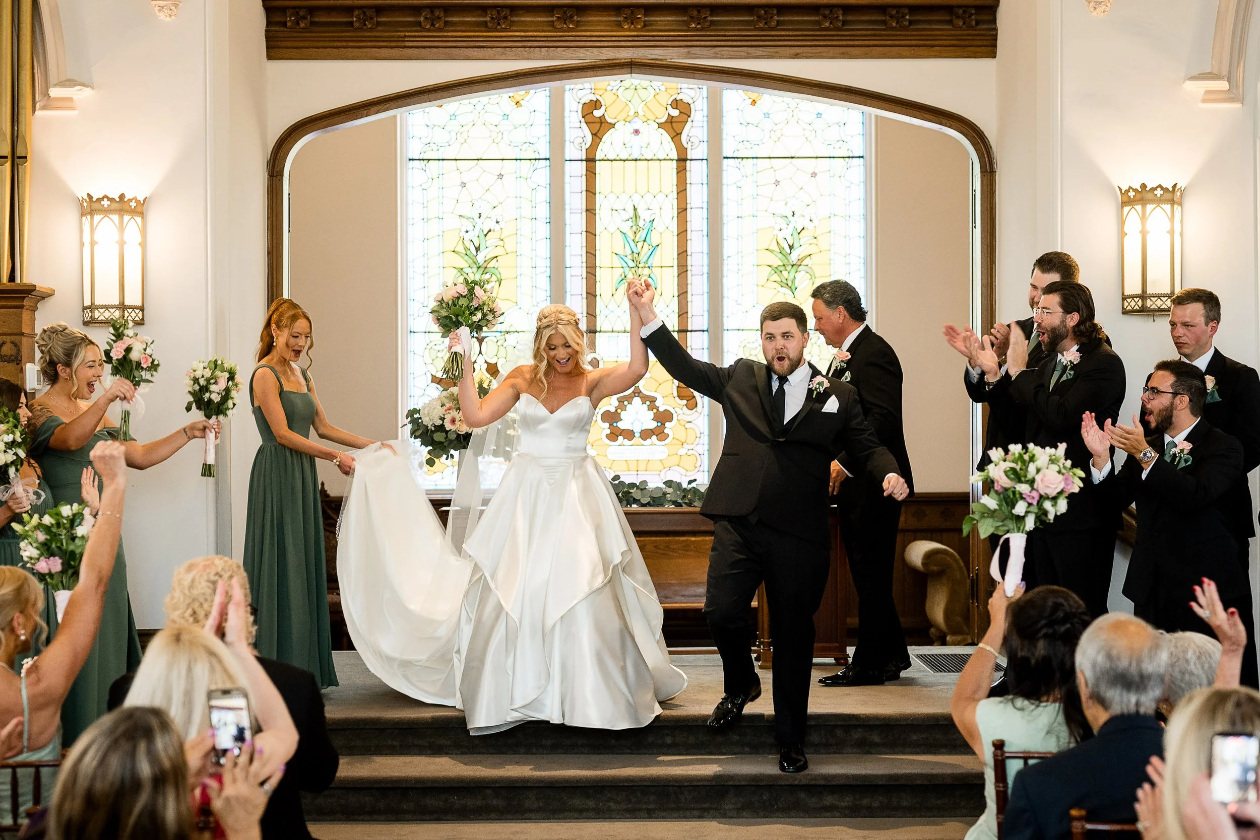 024-Kniley-Photography-Westminster-Chapel-Wedding-Venue-Picture-0847.jpg